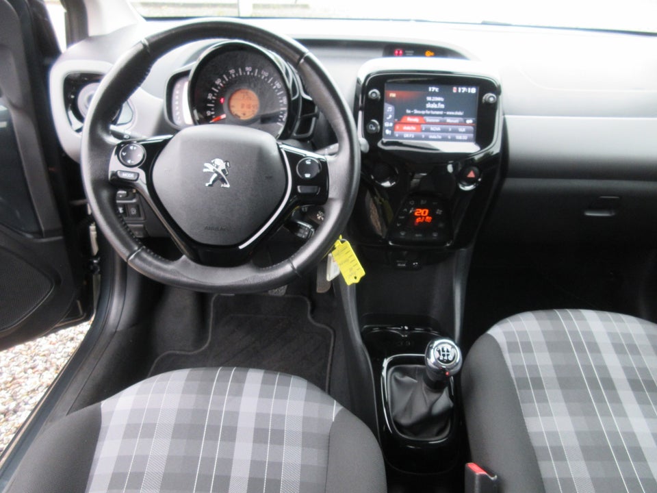 Peugeot 108 1,0 e-VTi 72 Allure+ 5d