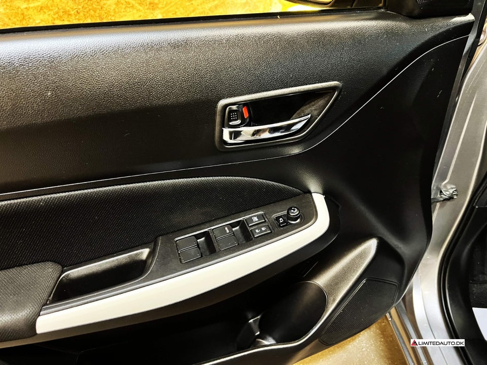 Suzuki Swift 1,2 Dualjet mHybrid Exclusive+ 5d