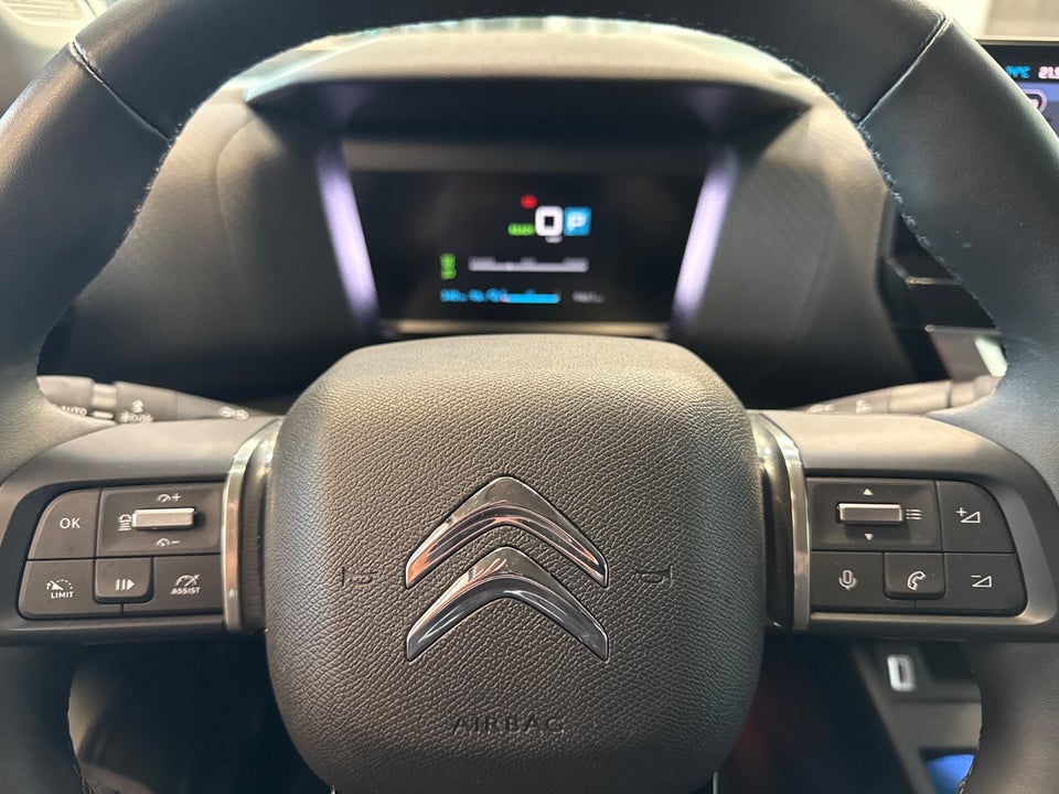 Citroën ë-C4 X 50 Shine 4d