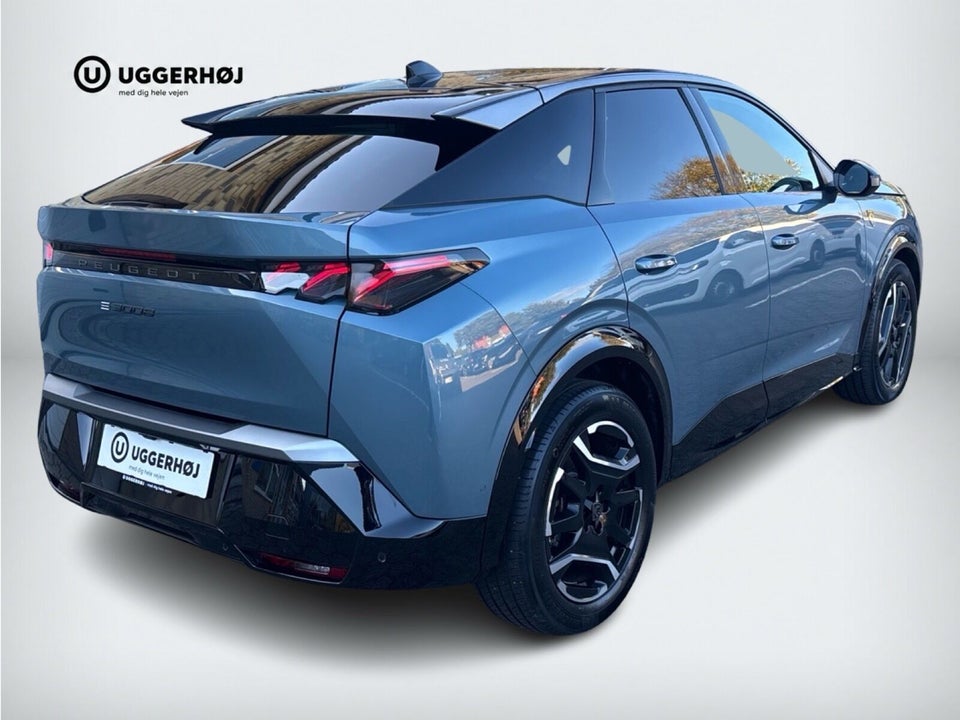 Peugeot e-3008 77 GT 5d