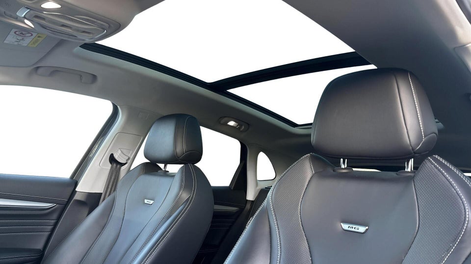 MG Marvel R Luxury 5d