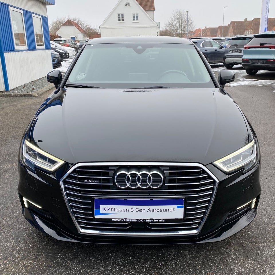 Audi A3 1,4 e-tron Sport Sportback S-tr. 5d