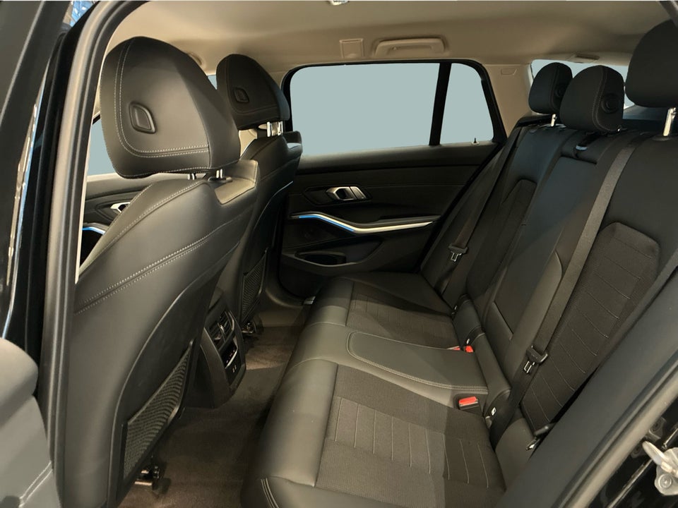BMW 330e 2,0 Touring Sport Line aut. 5d