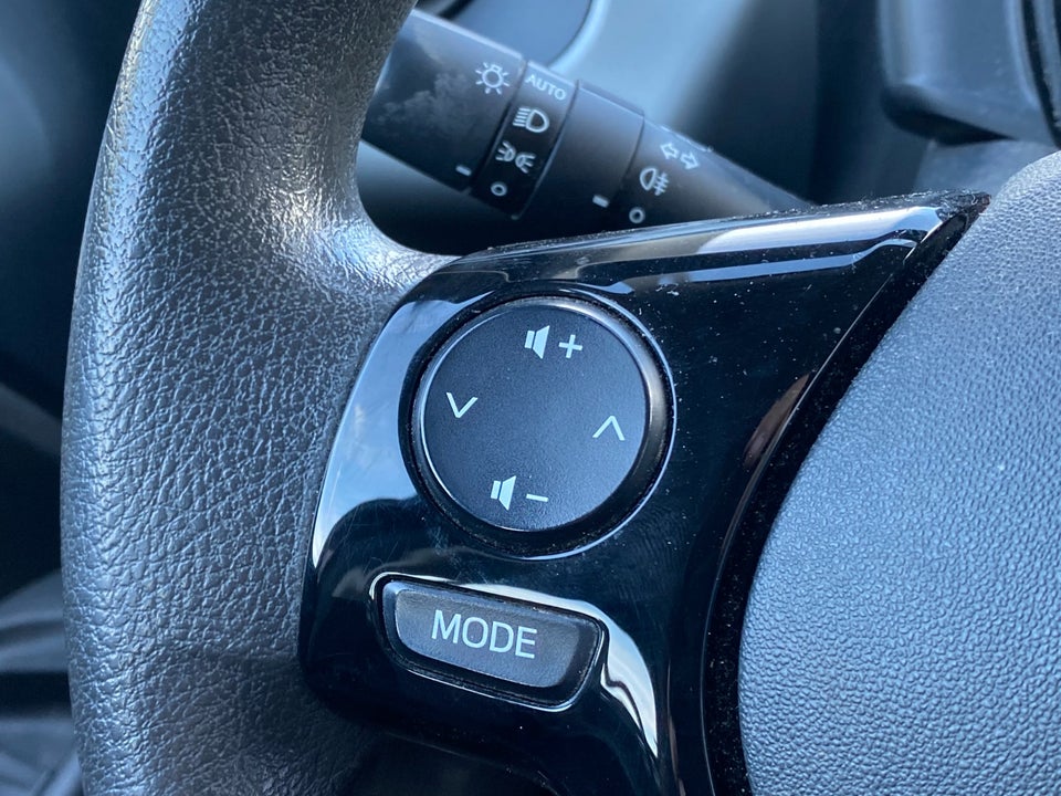 Citroën C1 1,2 PureTech Feel 5d