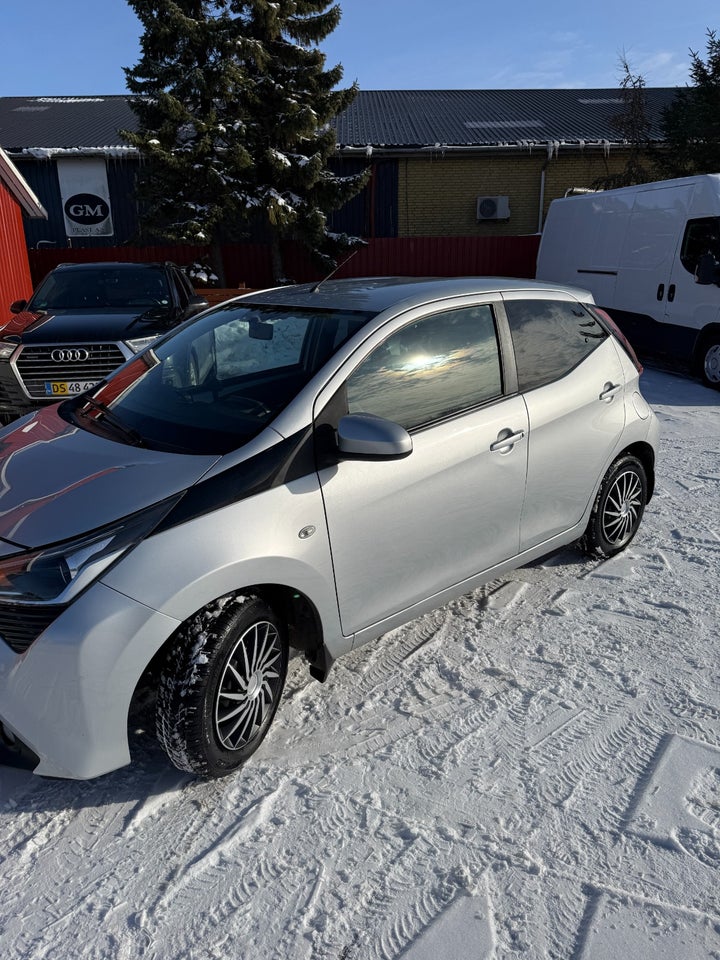 Toyota Aygo 1,0 VVT-i x 3d