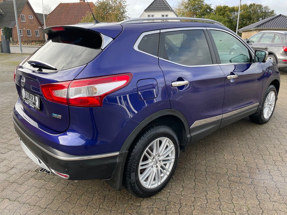 Nissan Qashqai 1,5 dCi 110 Tekna 5d
