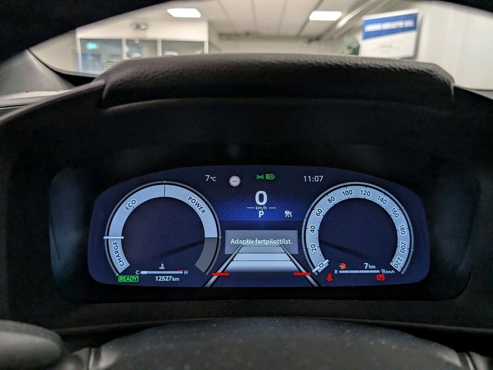 Toyota C-HR 1,8 Hybrid Style 5d