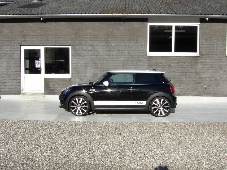 MINI Cooper SE Trim S 3d