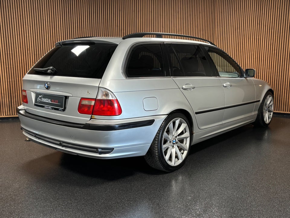BMW 320d 2,0 Touring M-Sport Steptr. 5d