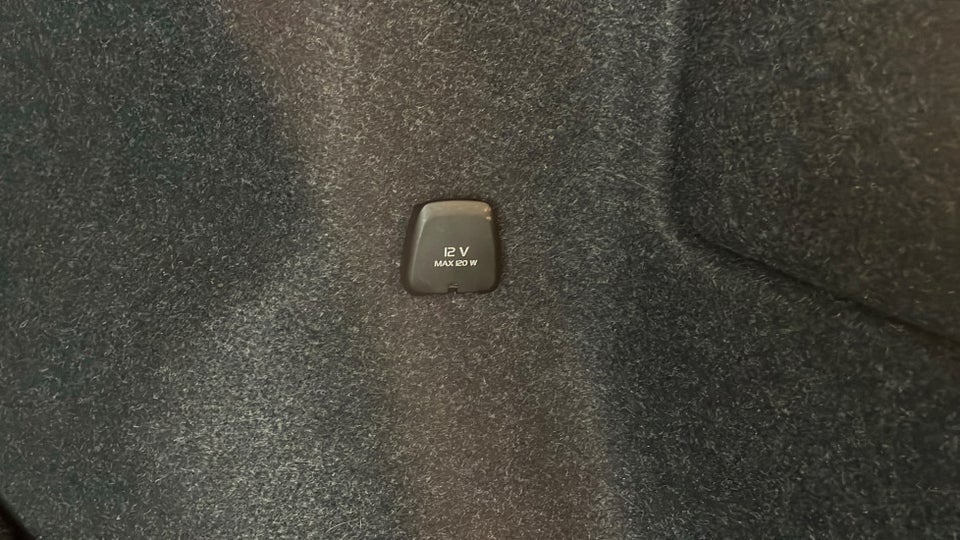 Volvo XC40 1,5 T4 ReCharge Plus Bright aut. 5d