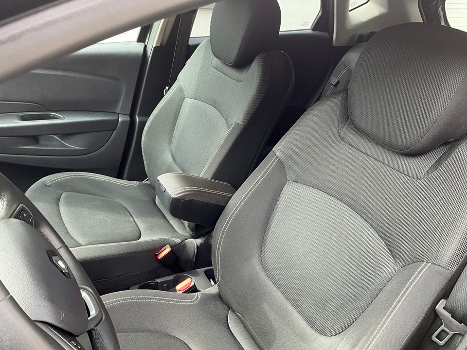 Renault Captur 0,9 TCe 90 Intens 5d