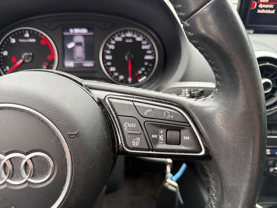 Audi A3 30 TDi Sport Limited Sportback S-tr. 5d