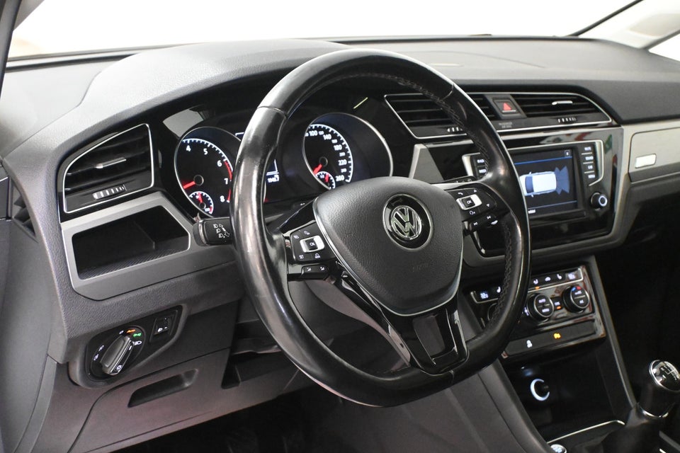 VW Touran 1,2 TSi 110 Comfortline 7prs 5d