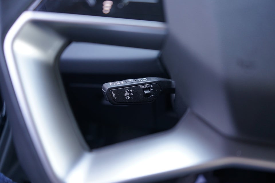 Audi Q6 e-tron S-line quattro 5d
