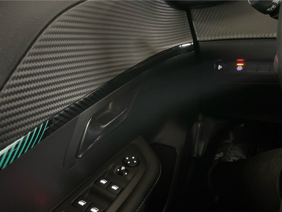 Peugeot 208 1,2 PureTech 100 Evolution 5d