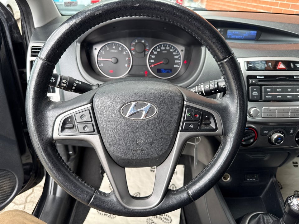 Hyundai i20 1,25 Classic XTR 5d