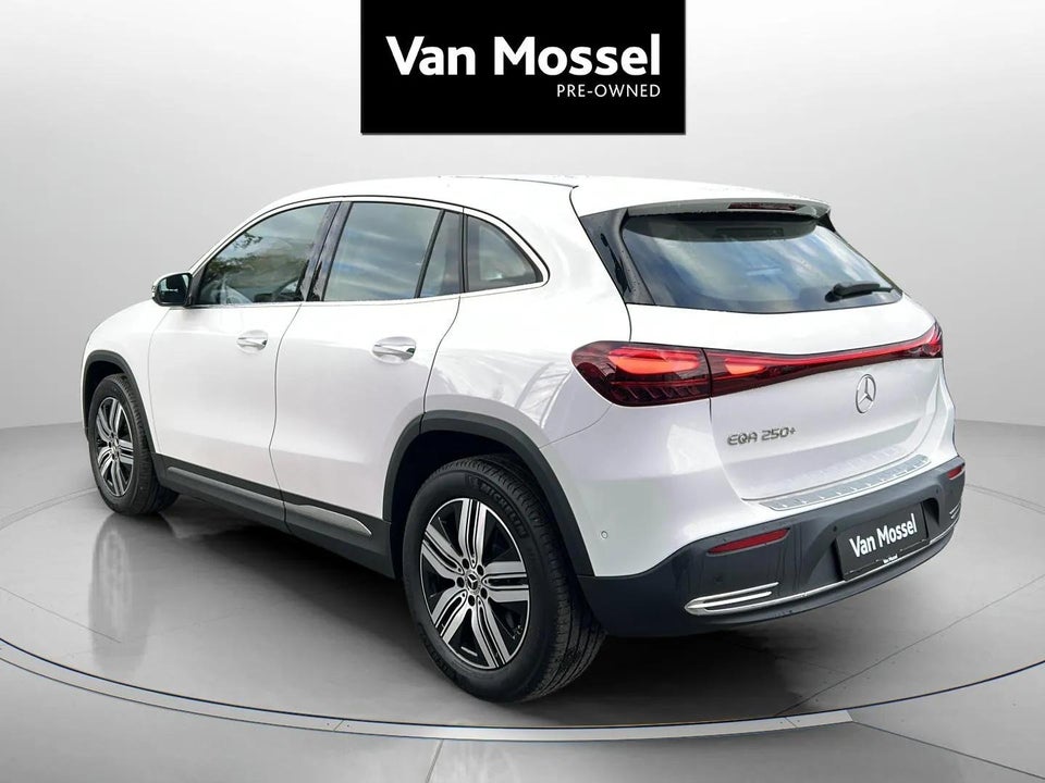 Mercedes EQA250+ Progressive 5d