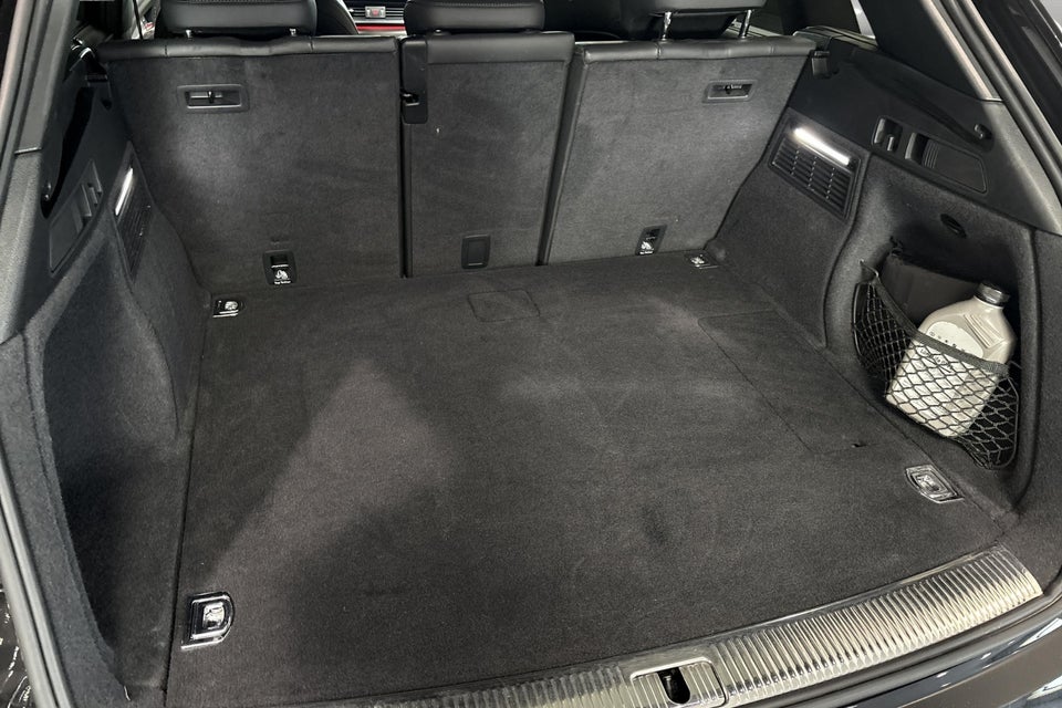 Audi Q5 50 TFSi e S-line quattro S-tr. 5d