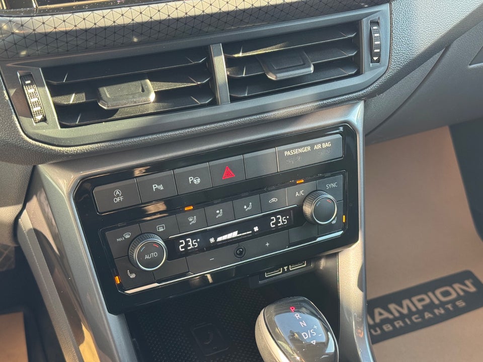 VW T-Cross 1,6 TDi 95 Style+ DSG 5d