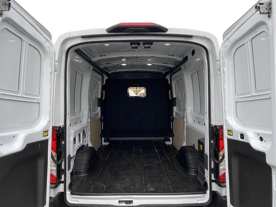 Ford E-Transit 350 L2 Van 68 Trend H2 RWD