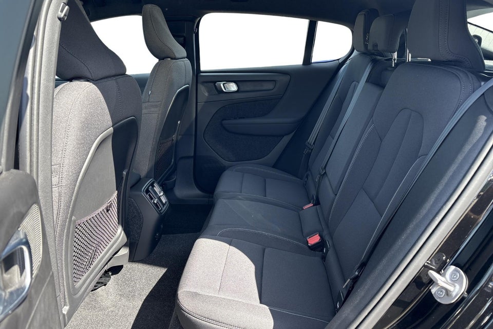 Volvo C40 P6 ReCharge Core 5d