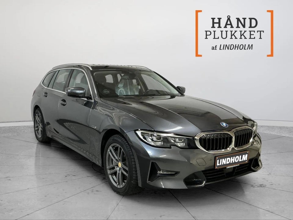 BMW 330e 2,0 Touring Sport Line aut. 5d