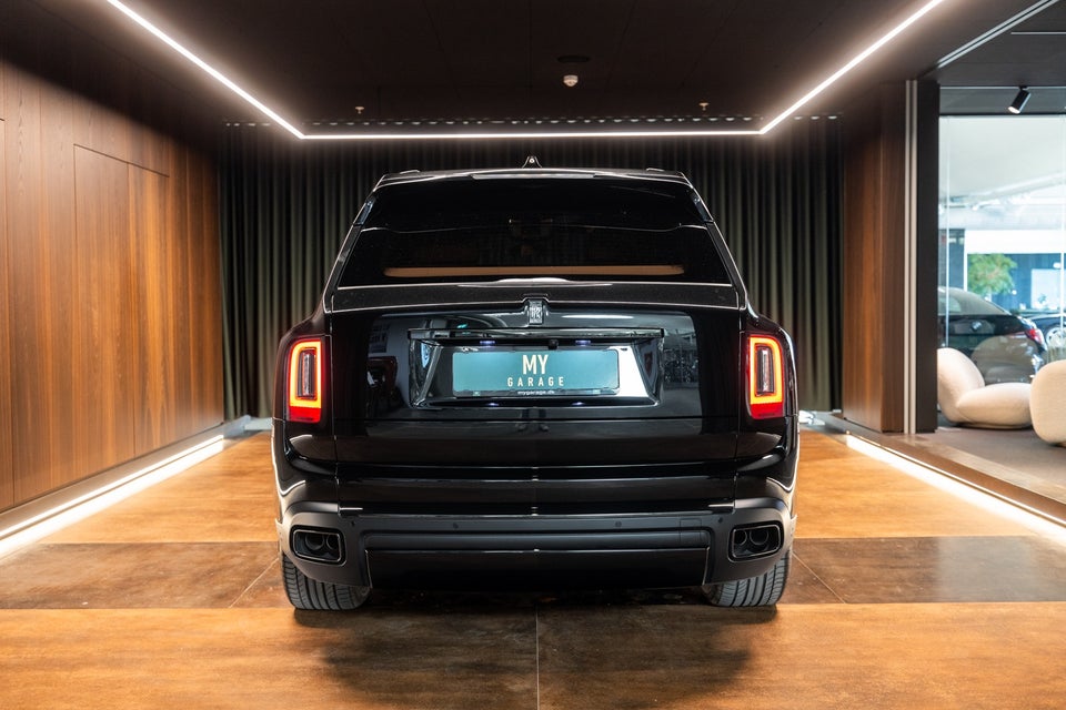 Rolls-Royce Cullinan 6,7 Black Badge aut. 5d