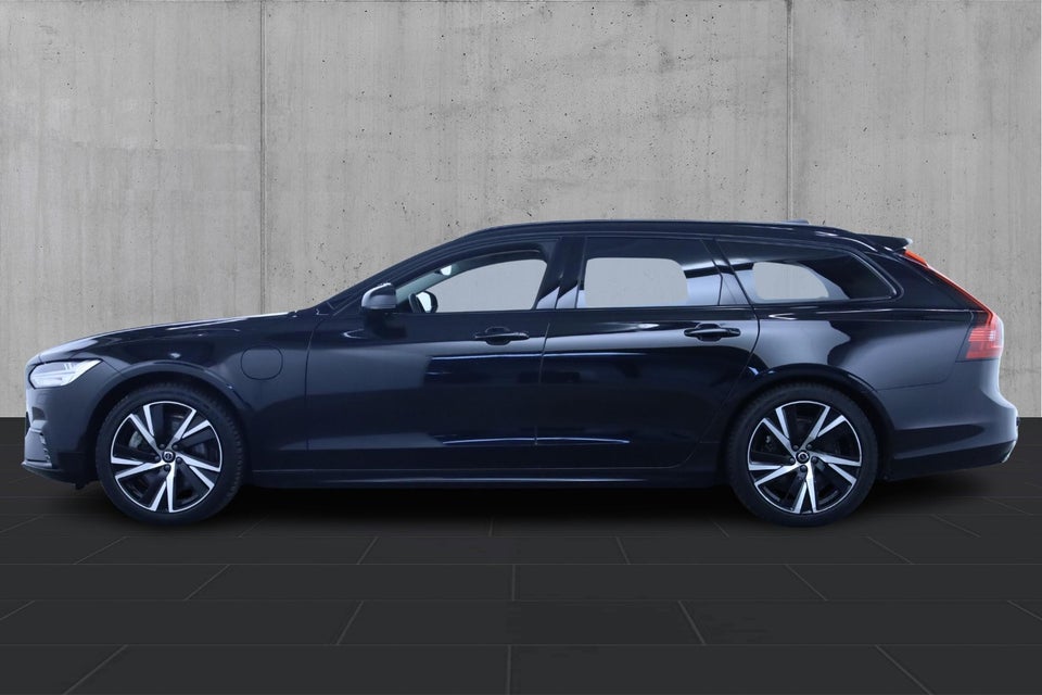 Volvo V90 2,0 T8 ReCharge Ultimate Dark aut. AWD 5d