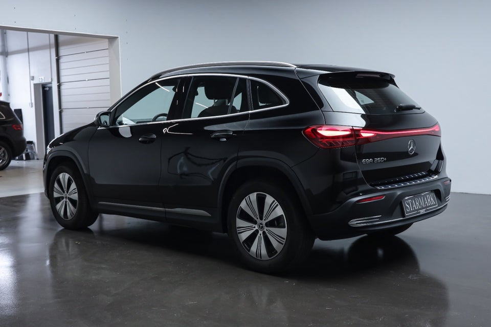 Mercedes EQA250+ Progressive 5d