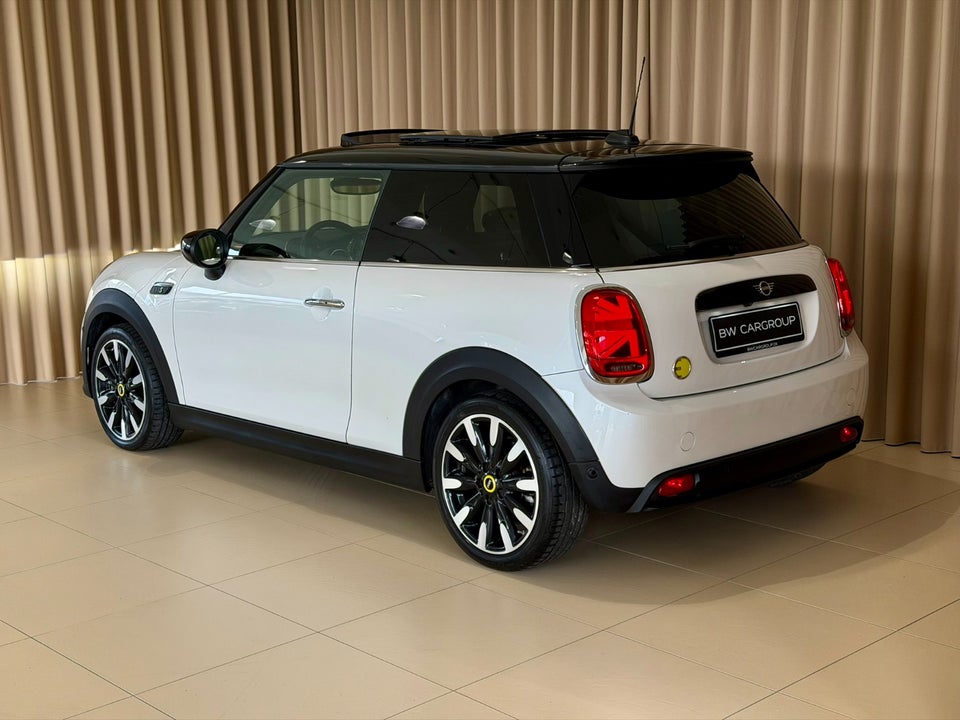 MINI Cooper SE Edition Premium Plus 3d