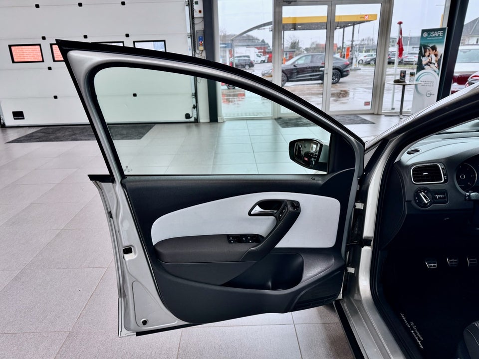 VW Polo Cross 1,6 TDi 90 5d