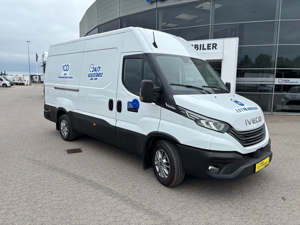 Iveco Daily 3,0 35S18 12m³ Van AG8