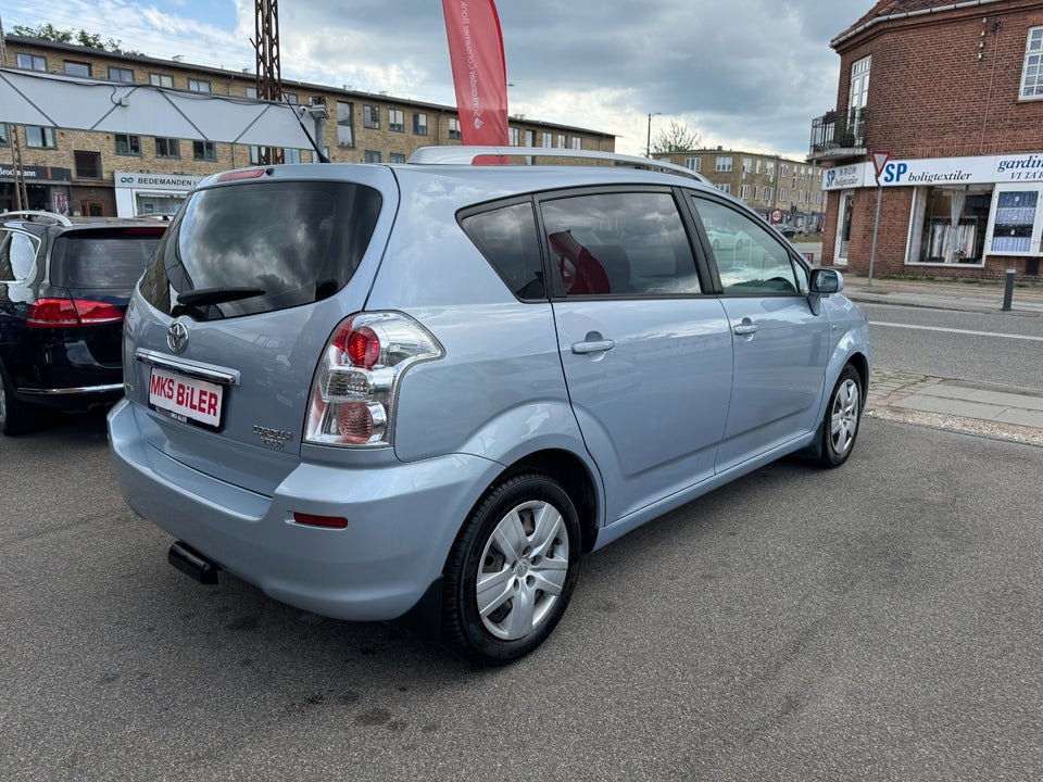 Toyota Corolla Verso 1,8 Sol 7prs 5d