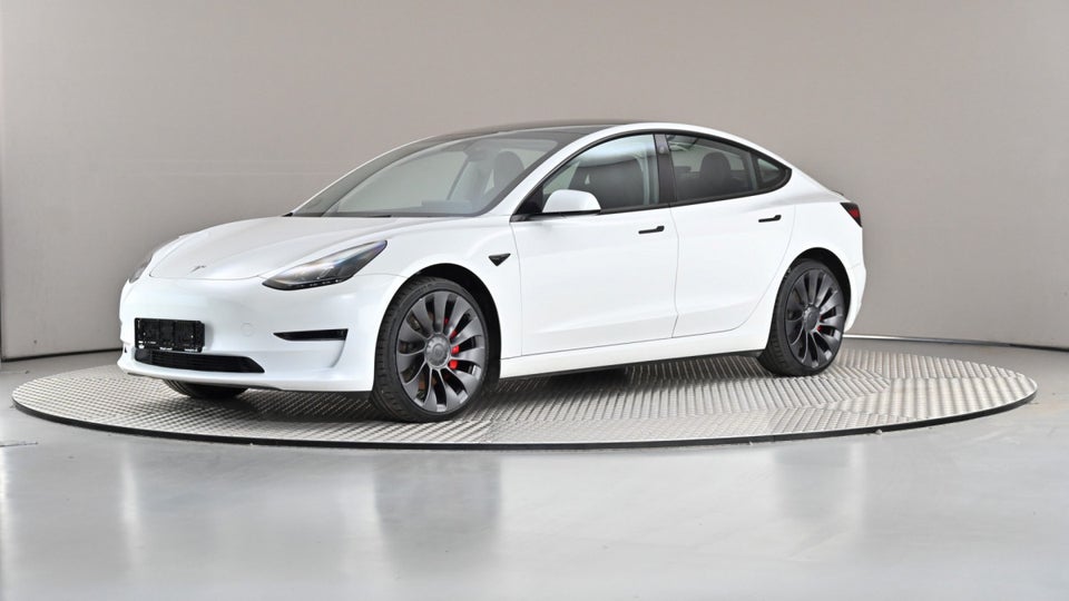 Tesla Model 3 Performance AWD 4d