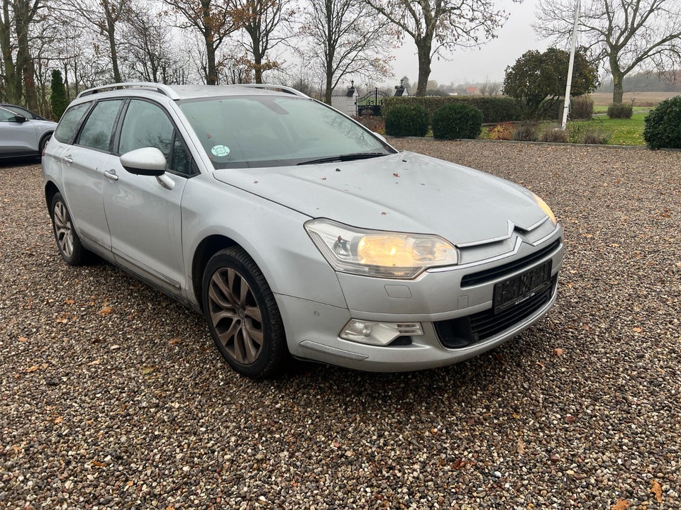 Citroën C5 2,0 HDi 140 Comfort Tourer 5d