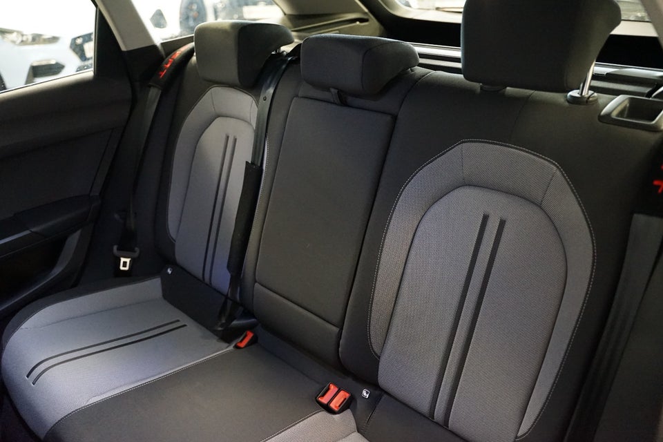 Seat Leon 1,5 eTSi 150 Style Sportstourer DSG 5d