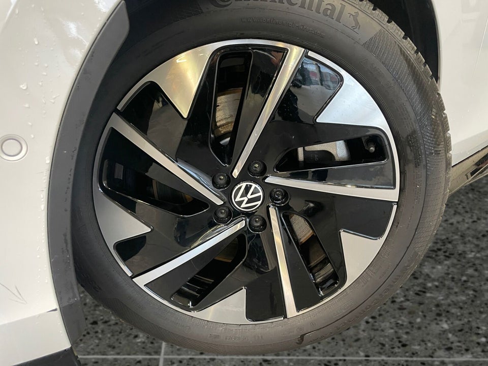 VW ID.7 77 Style+ Tourer 5d