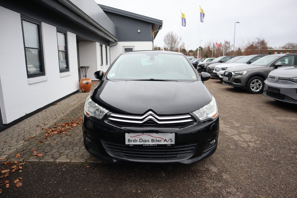 Citroën C4 1,6 e-HDi 112 Seduction 5d