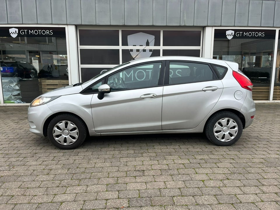 Ford Fiesta 1,4 Trend 5d