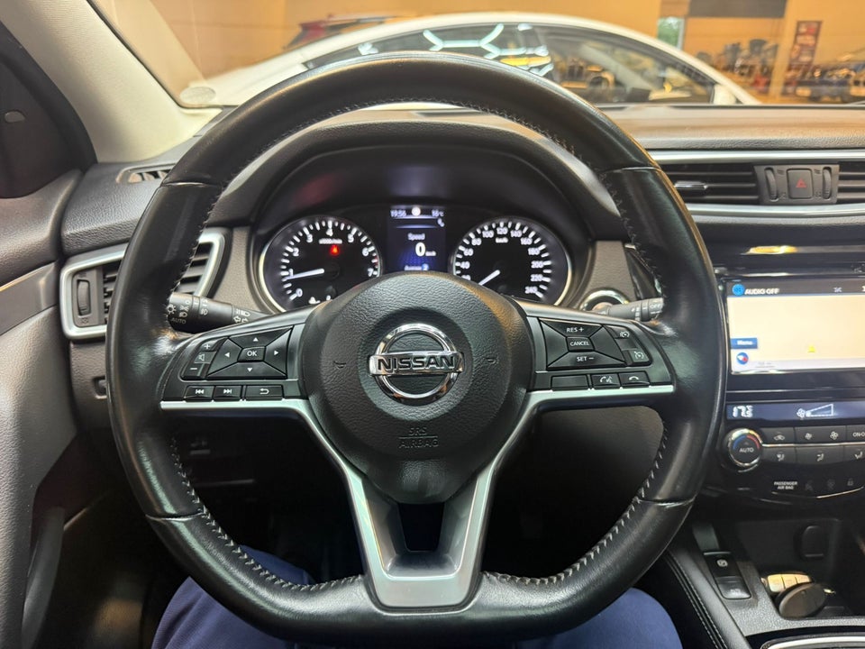 Nissan Qashqai 1,2 Dig-T 115 N-Connecta 5d