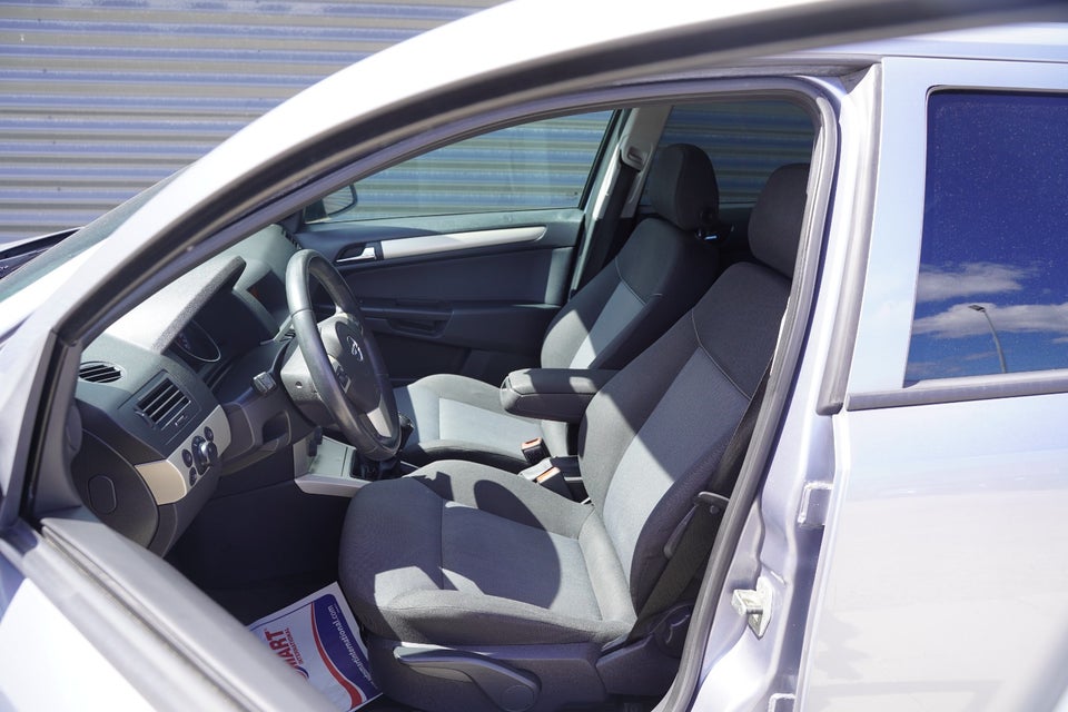 Opel Astra 1,6 16V 115 Enjoy Wagon 5d