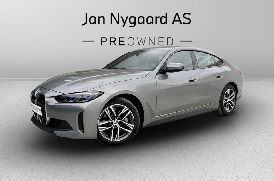 BMW i4 eDrive40 Charged Plus 5d