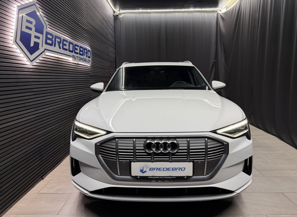 Audi e-tron 55 Advanced quattro 5d