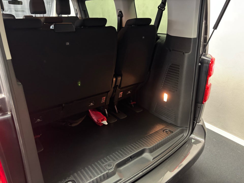 Peugeot e-Traveller 75 L2 Business