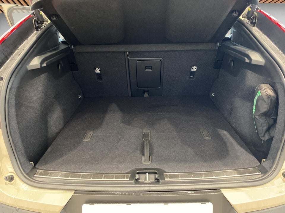 Volvo EC40 Twin Ultra 5d