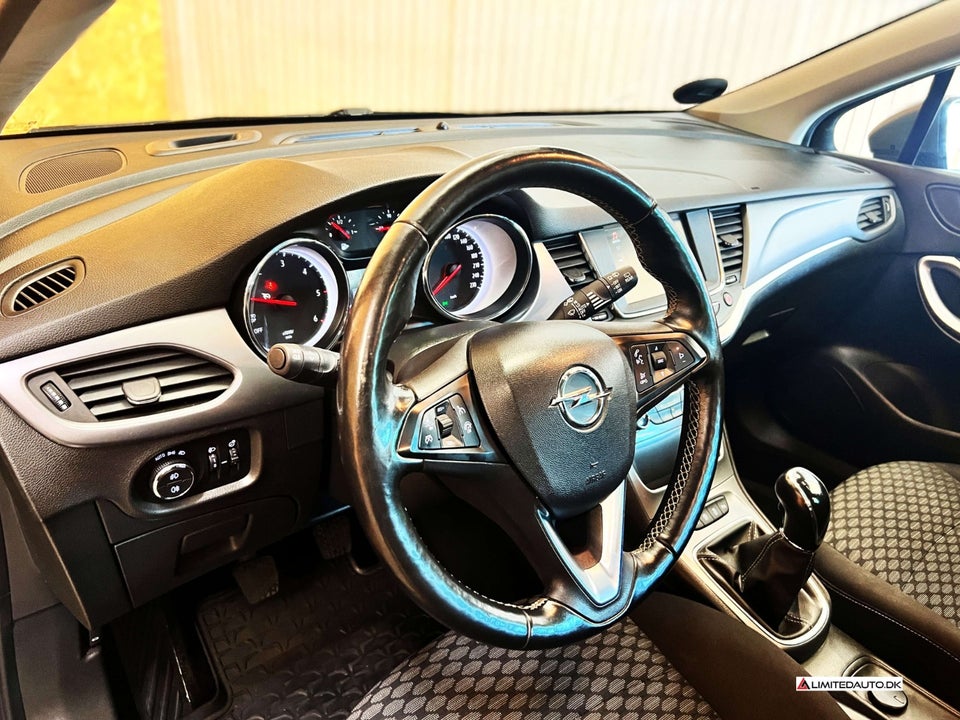 Opel Astra 1,6 CDTi 136 Enjoy Sports Tourer 5d