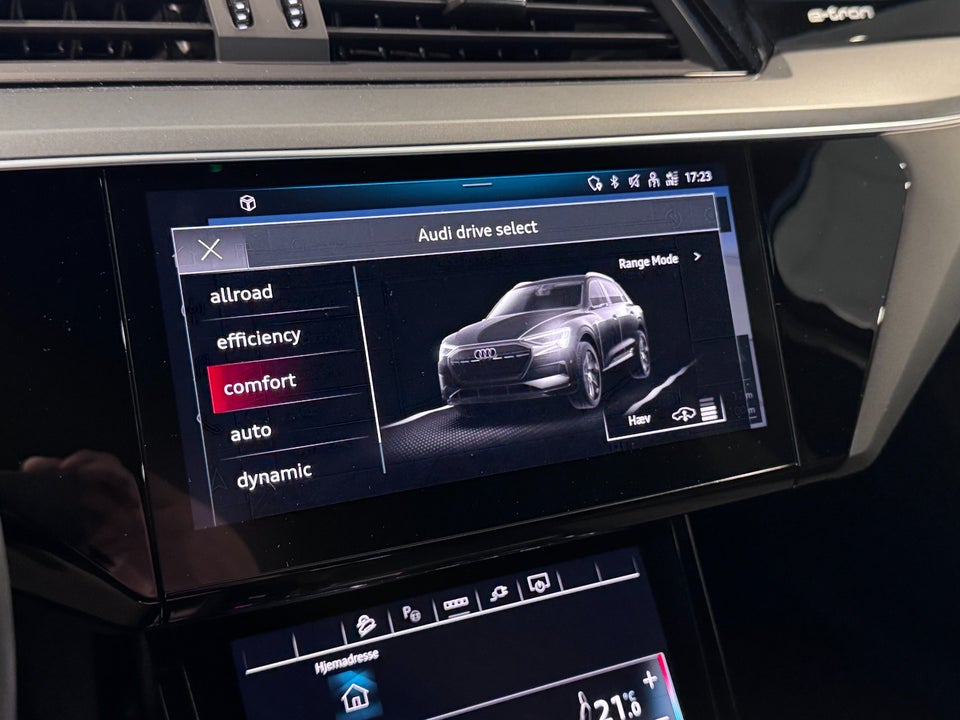 Audi e-tron 50 quattro 5d