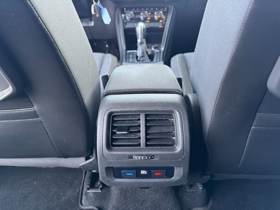 VW Touran 1,5 TSi 150 Comfortline DSG 7prs 5d