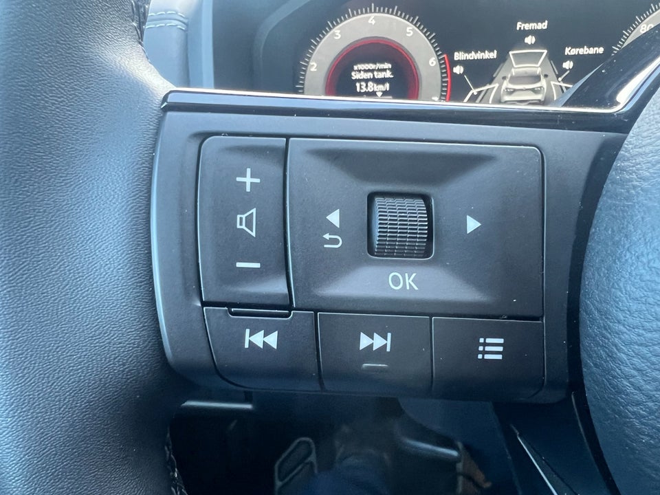 Nissan Qashqai 1,3 mHEV N-Connecta 5d