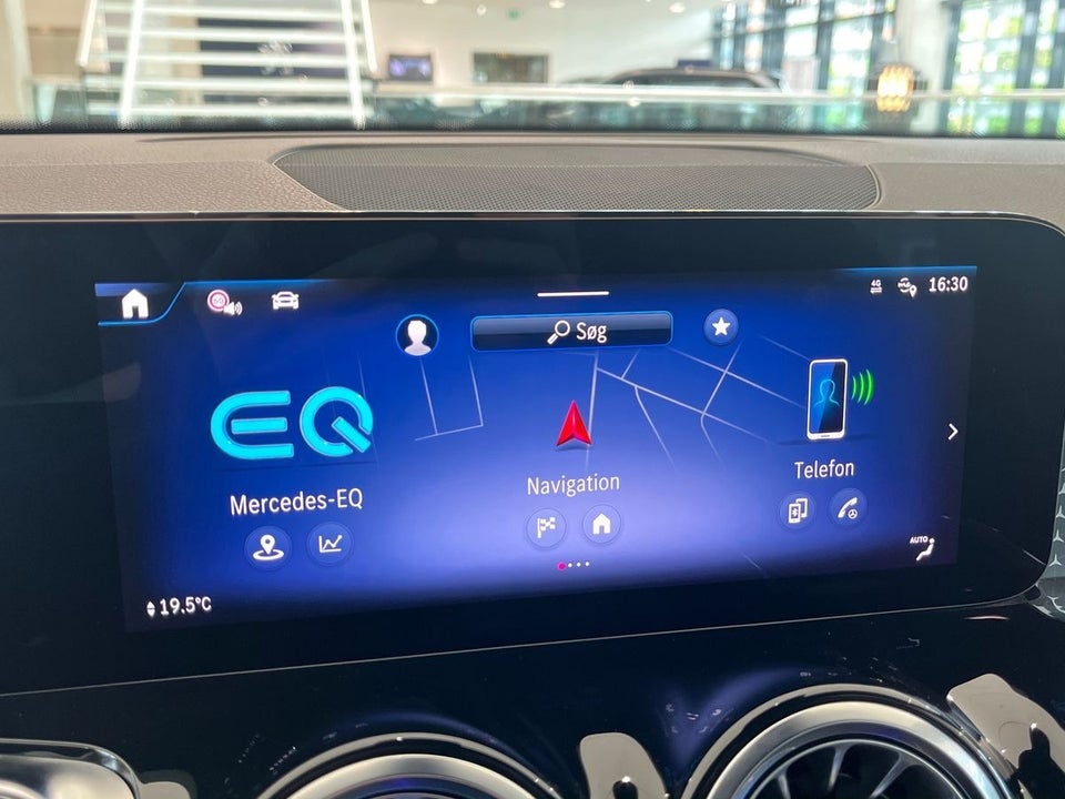 Mercedes EQB300 4Matic 5d